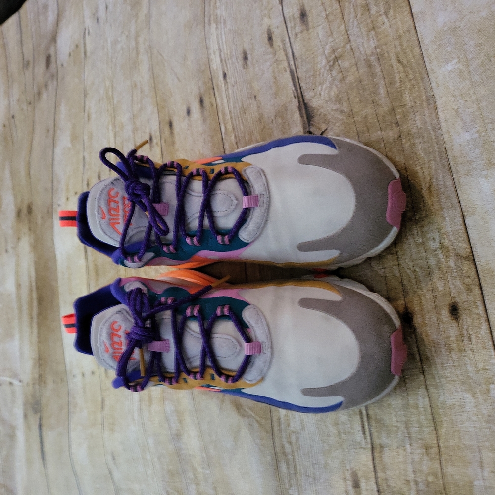 Nike Air 270 React - image 2